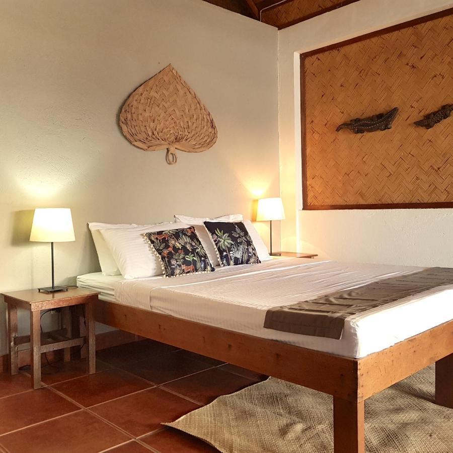 Golden Monkey Beach Hotel El Nido Eksteriør billede