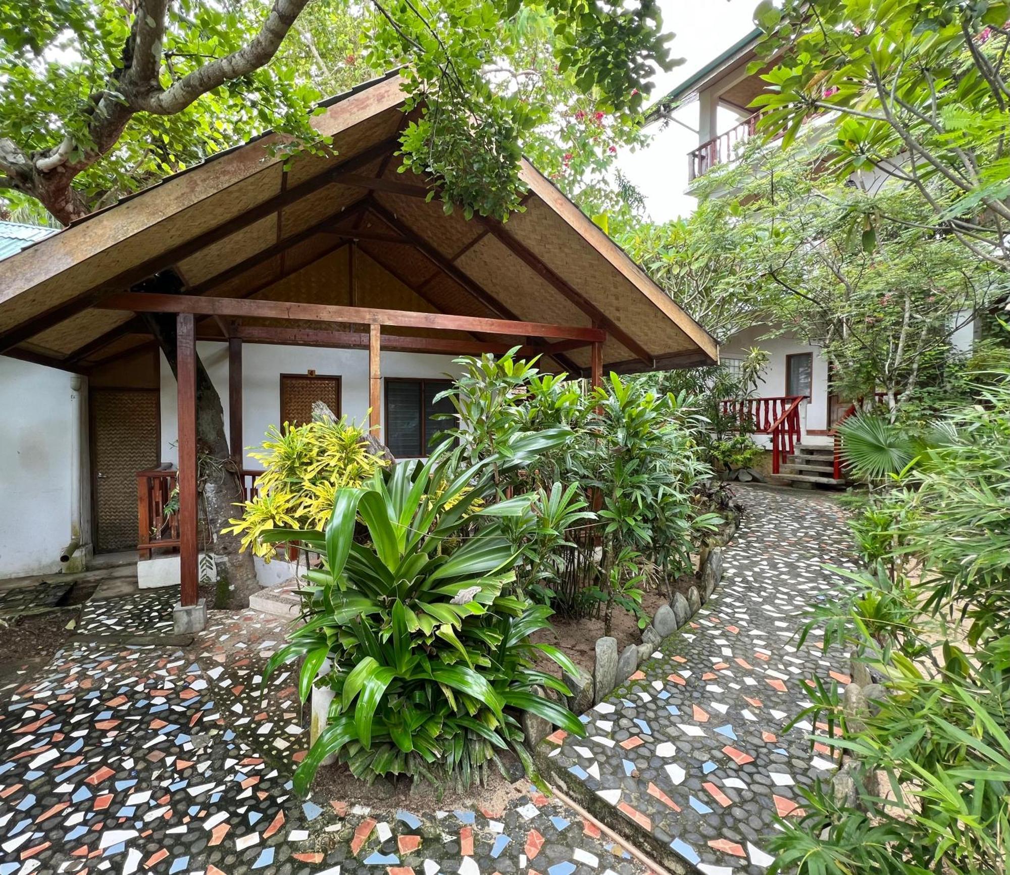 Golden Monkey Beach Hotel El Nido Eksteriør billede