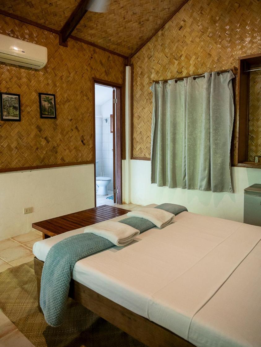 Golden Monkey Beach Hotel El Nido Eksteriør billede